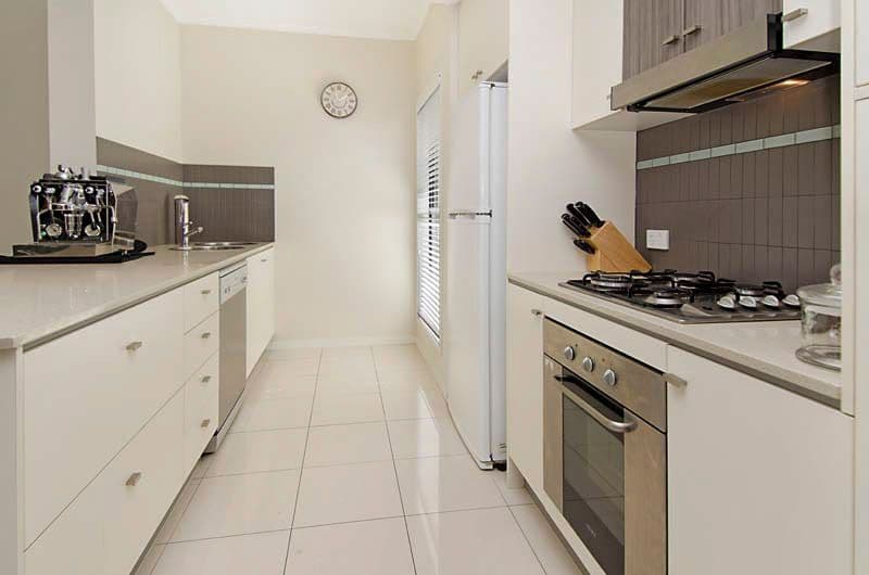 11 Agnes Street, MORNINGSIDE QLD 4170, Morningside - Thumbnail 4