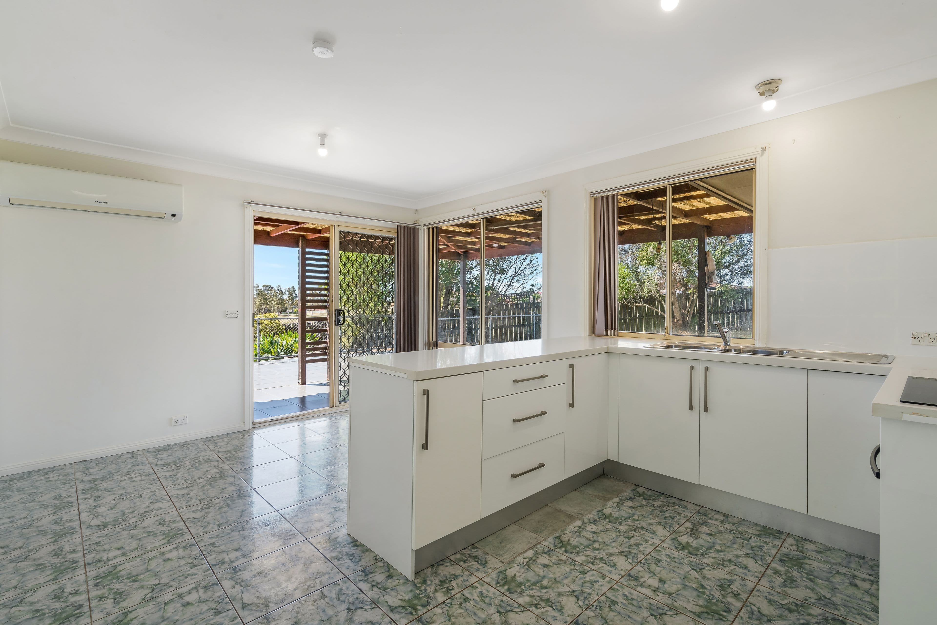 32 Greenwell Road, Prestons NSW 2170, Prestons - Thumbnail 4