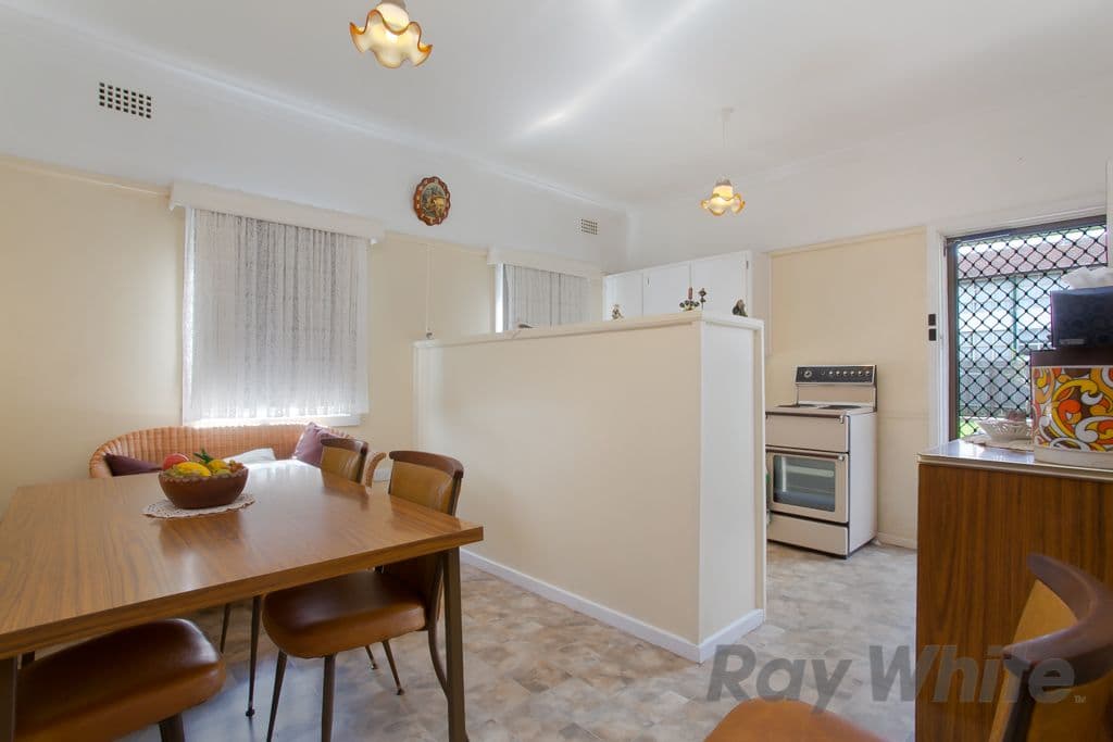 35 Schroder Avenue, GATESHEAD NSW 2290, Gateshead - Thumbnail 6
