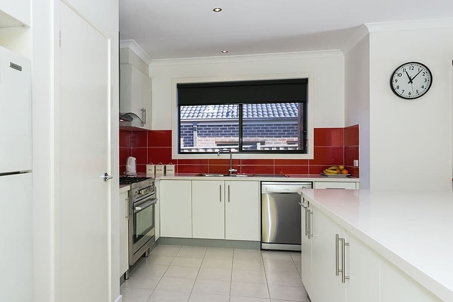 36 Manooka Road, BROOKFIELD VIC 3338, Brookfield - Thumbnail 3
