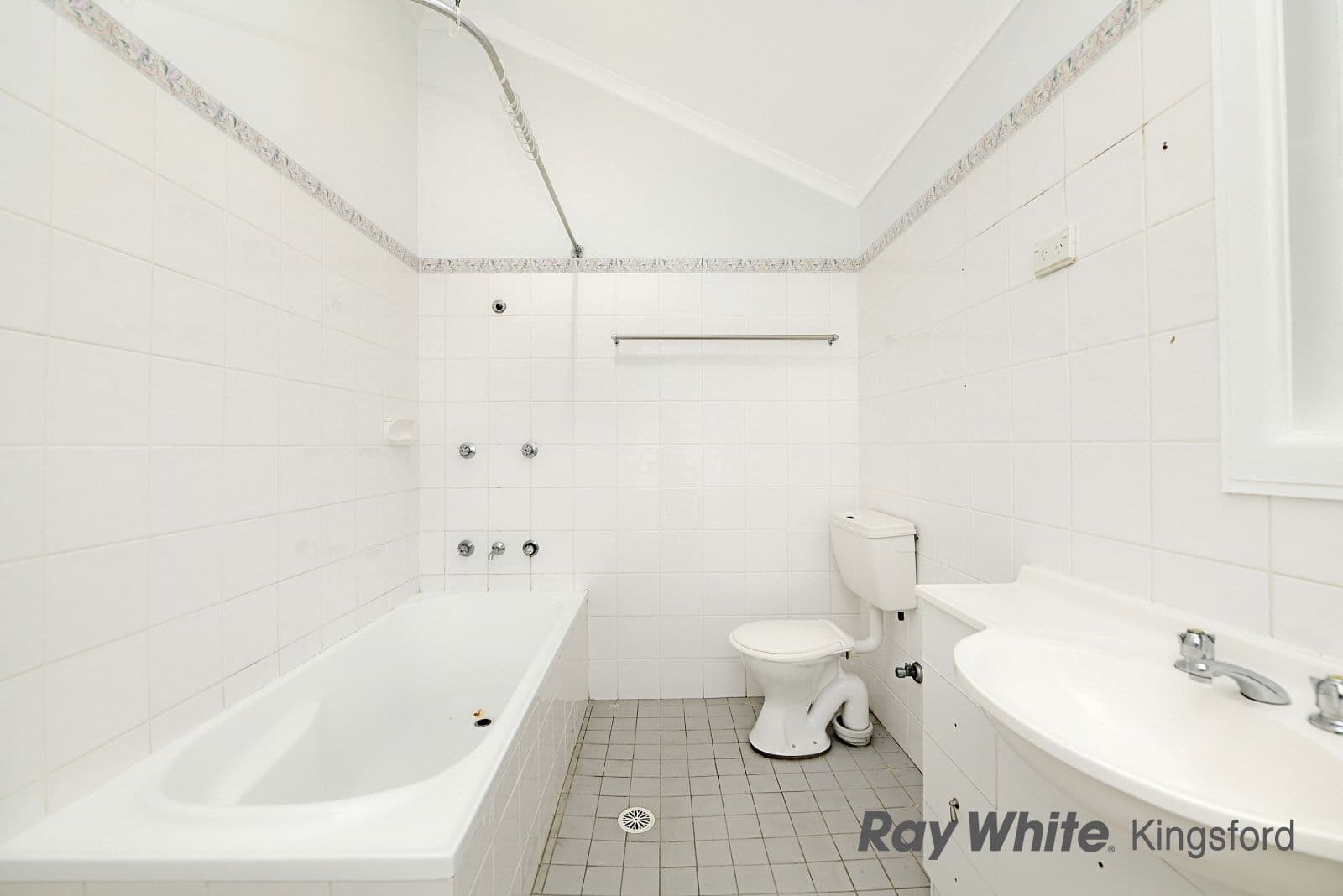 21 Banks Avenue, Daceyville NSW 2032, Daceyville - Thumbnail 3