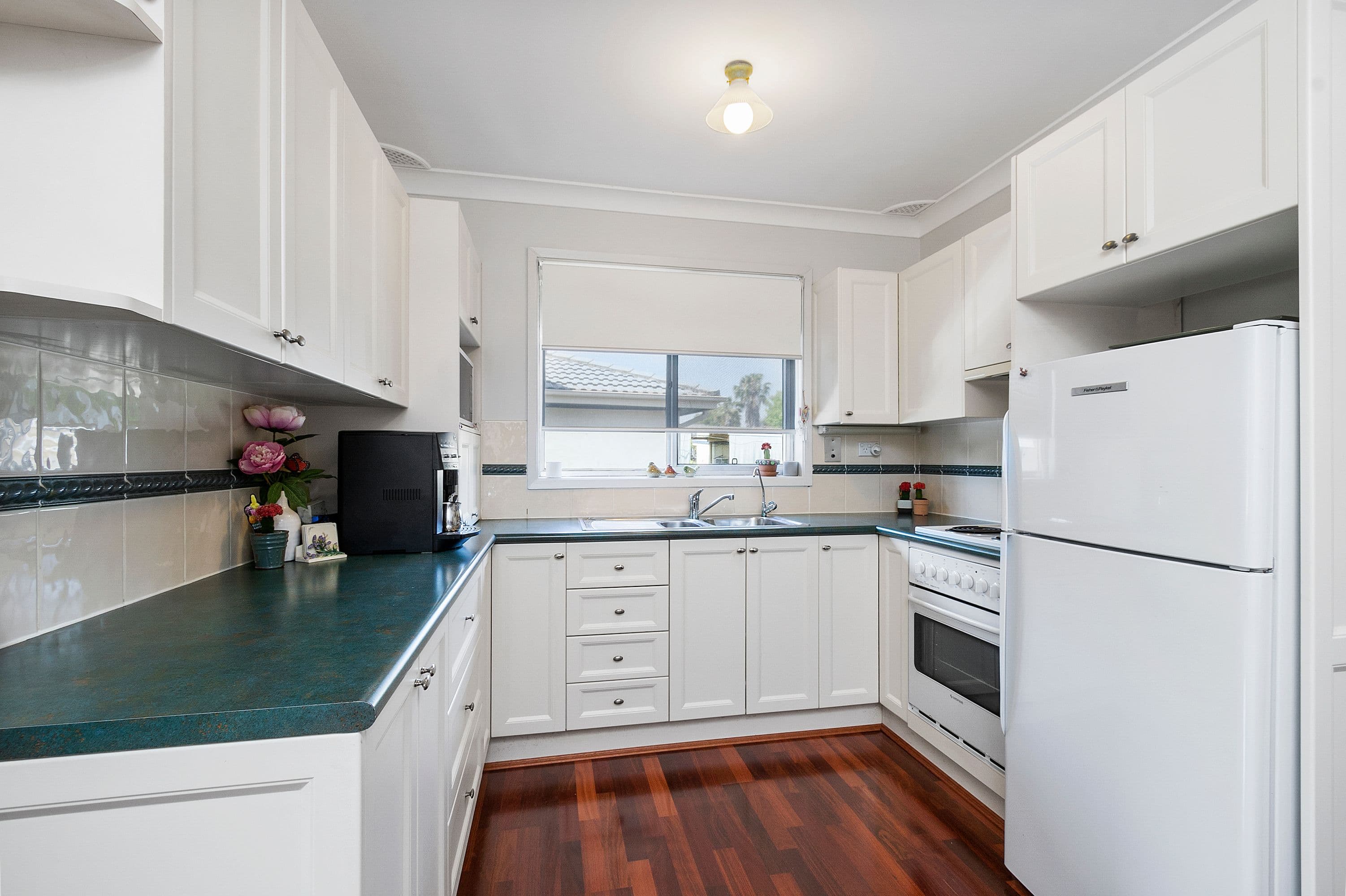 32 Hughes Avenue, Hobartville - Thumbnail 3
