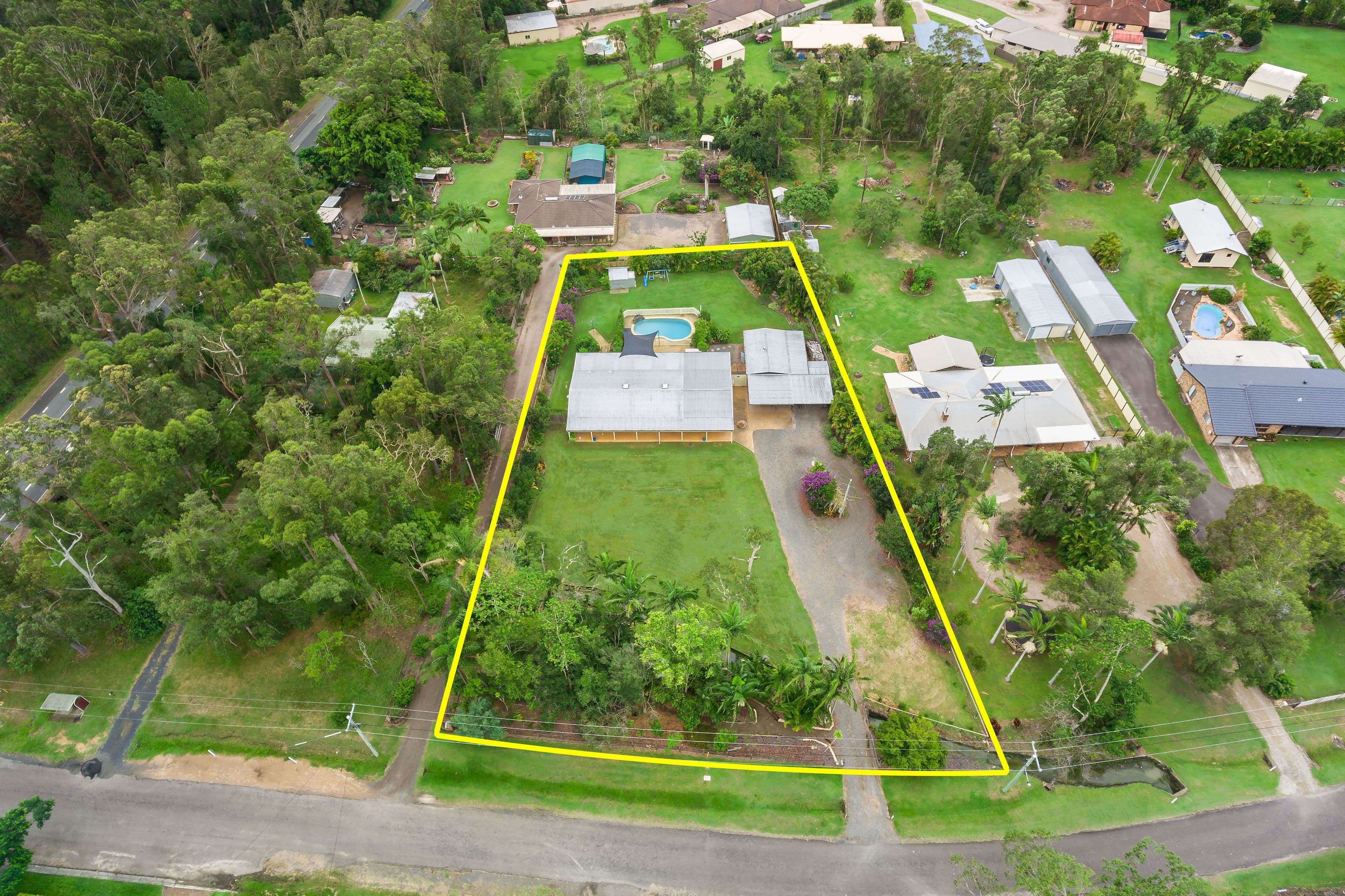 13 Graham Drive, Landsborough QLD 4550, Landsborough - Thumbnail 2