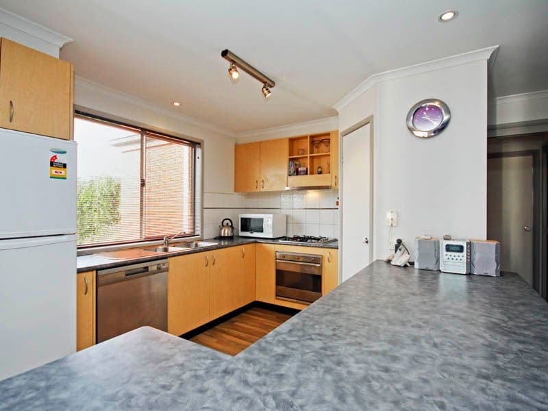 14 Laguna Place, GROVEDALE VIC 3216, Grovedale - Thumbnail 5