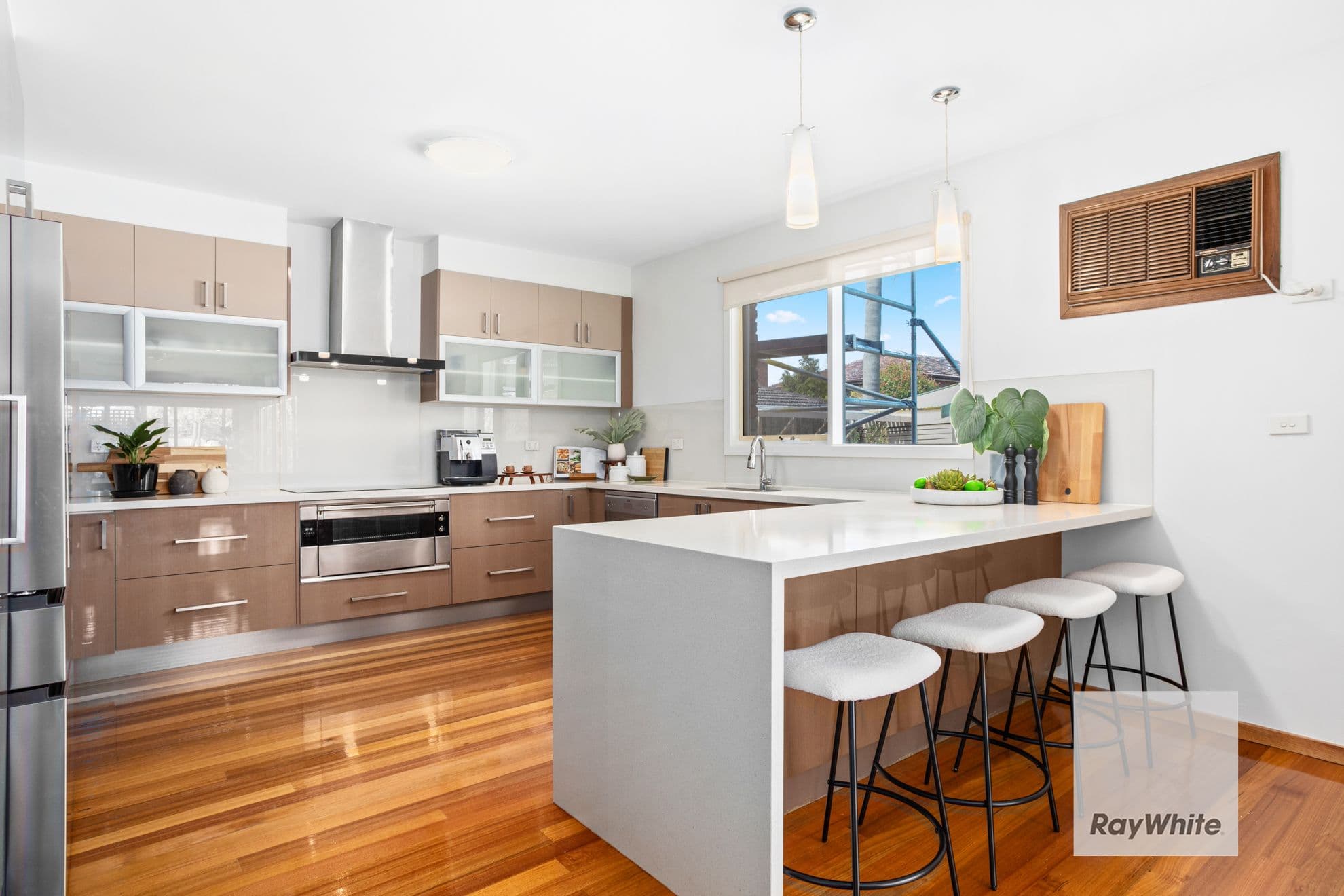 4 Robbins Street, Keilor VIC 3036, Keilor - Thumbnail 6