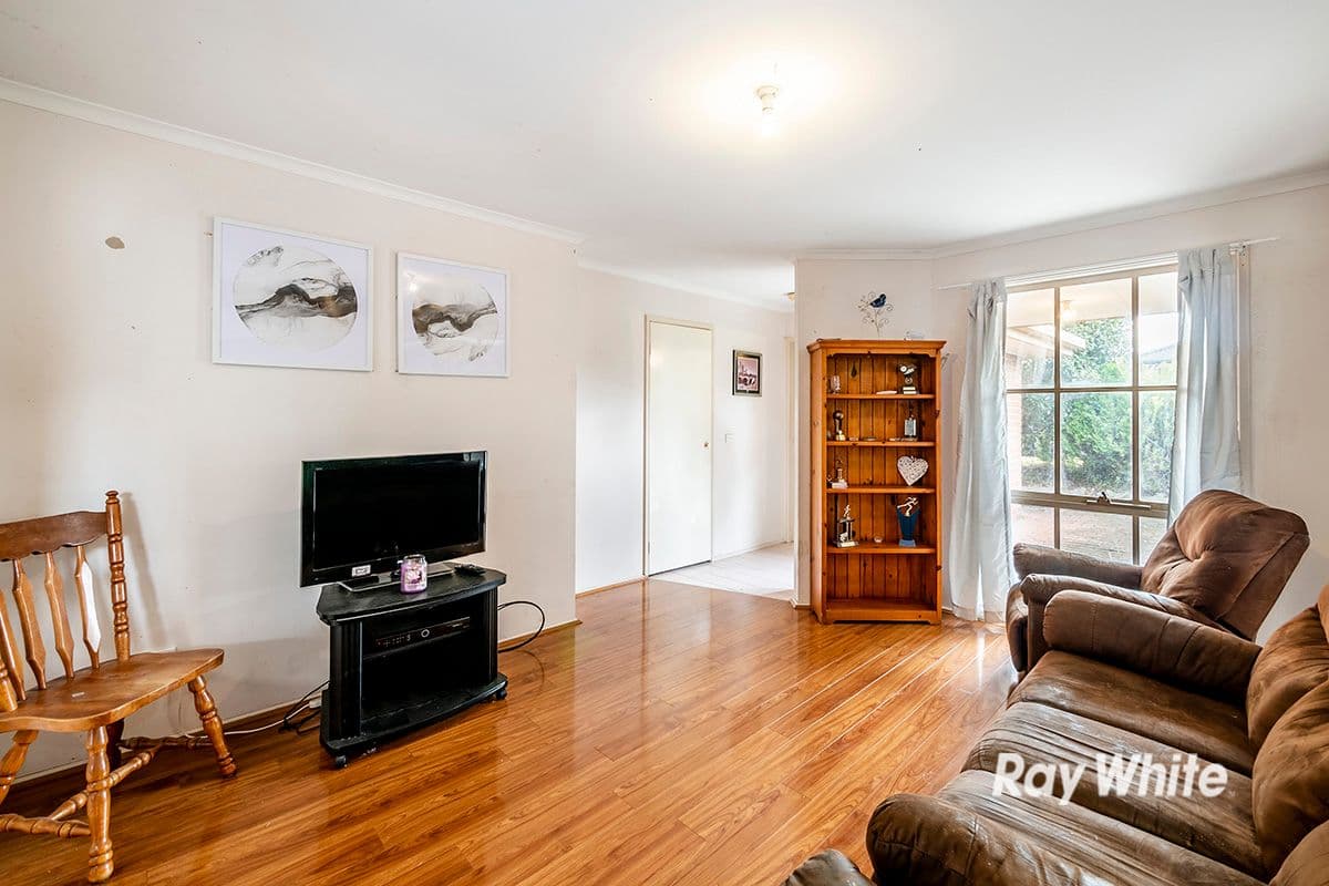 34 Lauren Drive, Hampton Park VIC 3976, Hampton Park - Thumbnail 3
