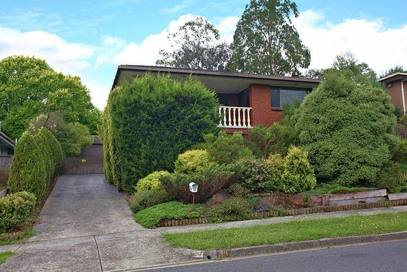 39 Winyard Drive, MOOROOLBARK VIC 3138, Mooroolbark - Thumbnail 2