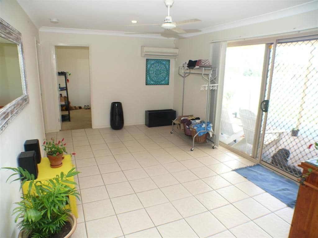 17 Billinghurst Crescent, UPPER COOMERA QLD 4209, Upper Coomera - Thumbnail 3