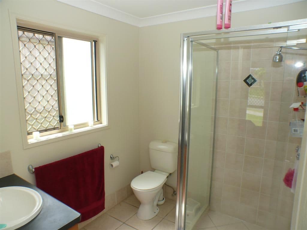 17 Billinghurst Crescent, UPPER COOMERA QLD 4209, Upper Coomera - Thumbnail 8