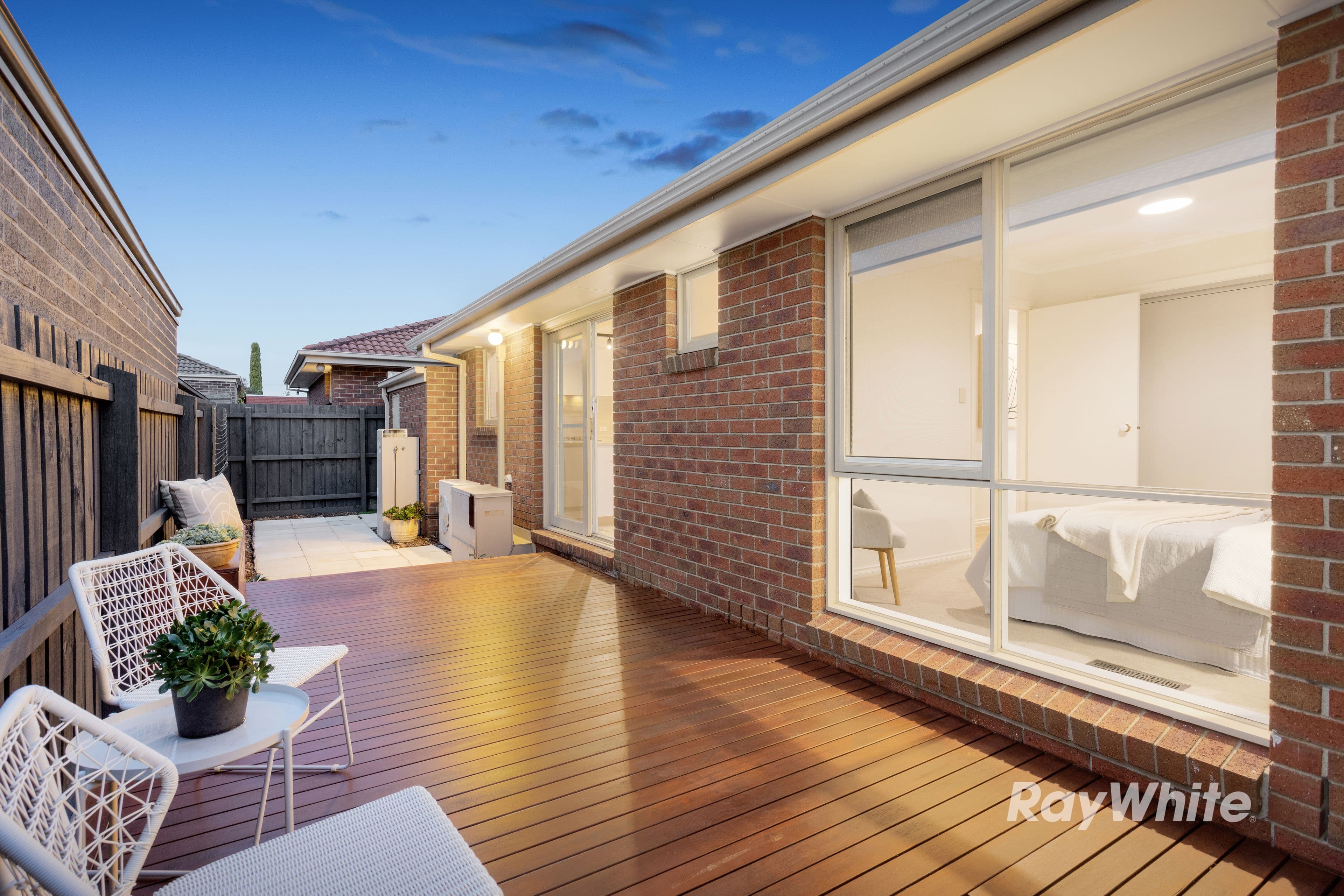 16 Newman Avenue, Carnegie VIC 3163, Carnegie - Thumbnail 3