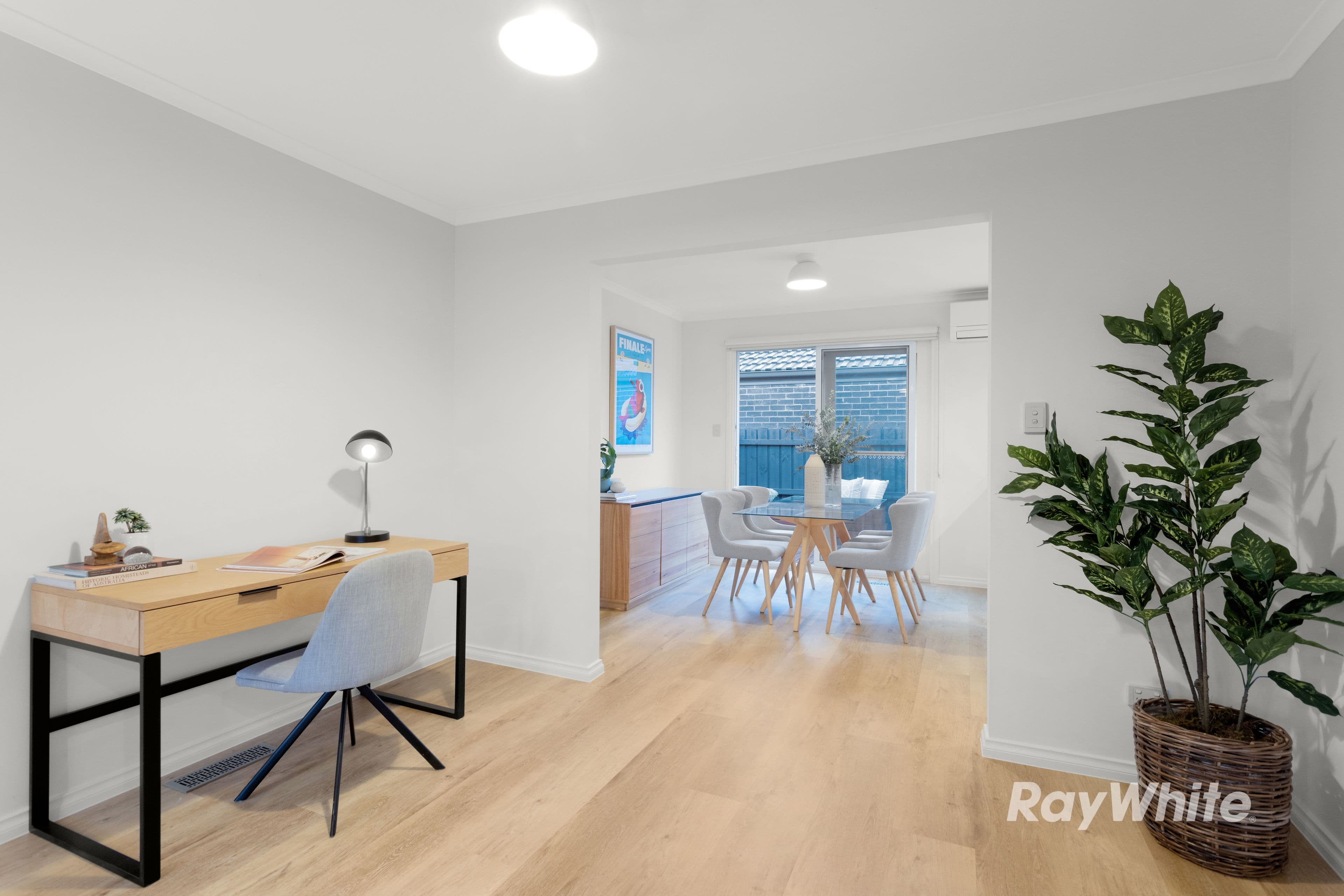 16 Newman Avenue, Carnegie VIC 3163, Carnegie - Thumbnail 5