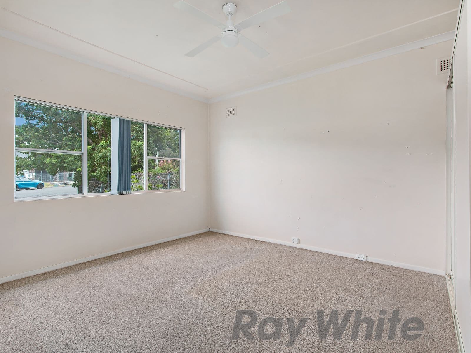 28 Tudor Street, Belmont - Thumbnail 3
