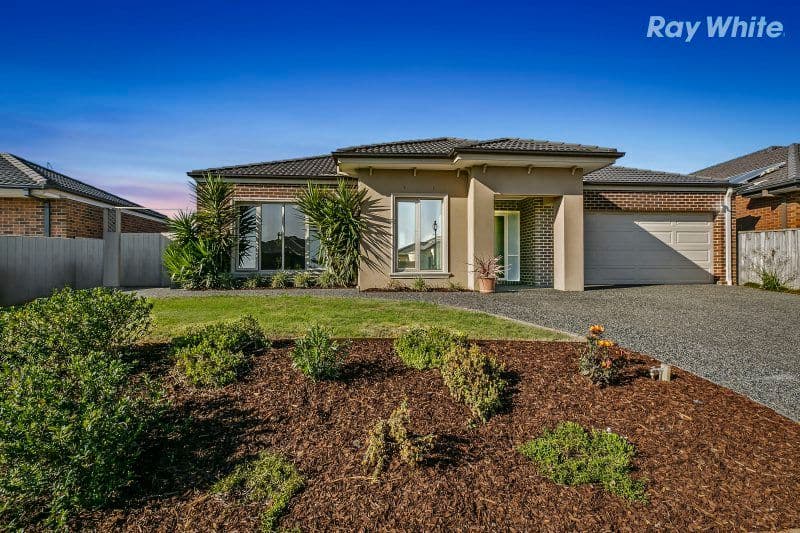 111 Livingstone Boulevard, Pakenham VIC 3810, Pakenham - Image 1