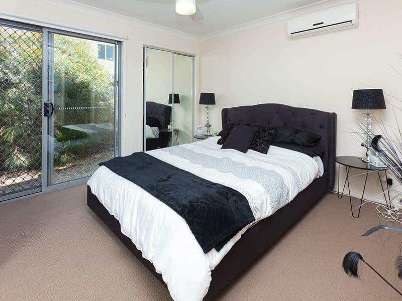 9 Hopman Way, Springfield Lakes QLD 4300, Springfield Lakes - Thumbnail 5