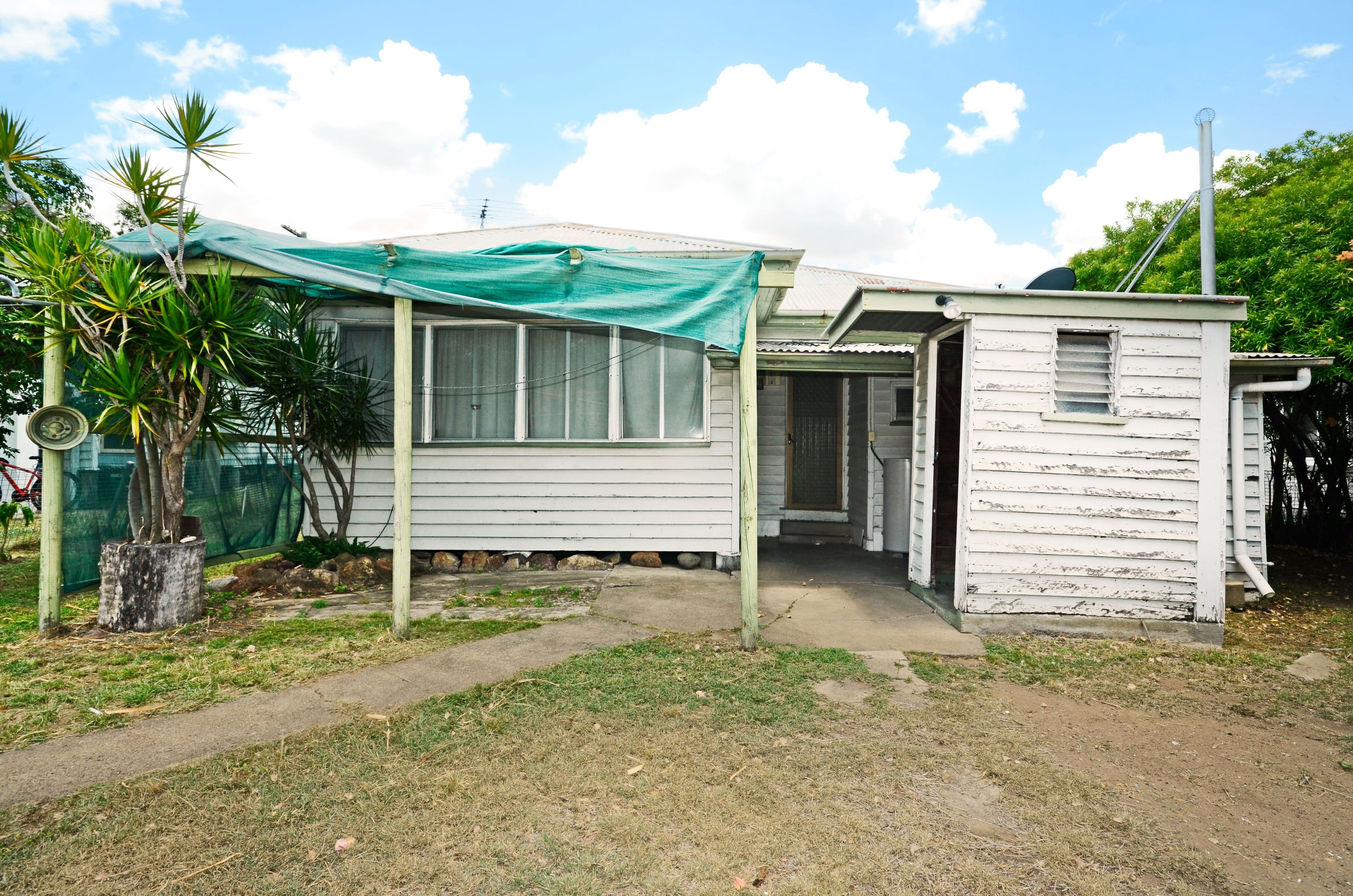 41 Grevillea Street, Biloela QLD 4715, Biloela - Thumbnail 2