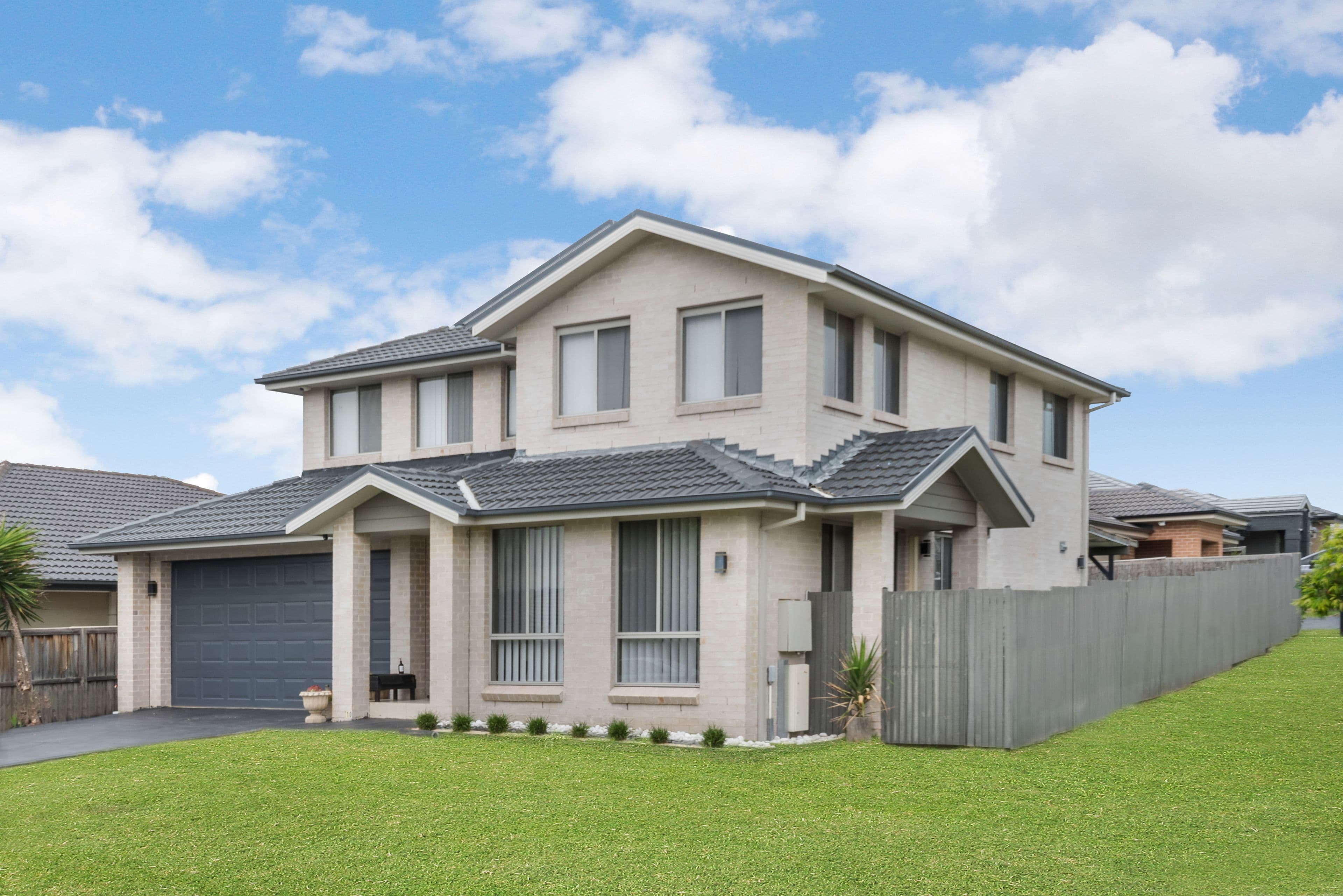 10 Ivor Avenue, Middleton Grange NSW 2171, Middleton Grange - Image 1