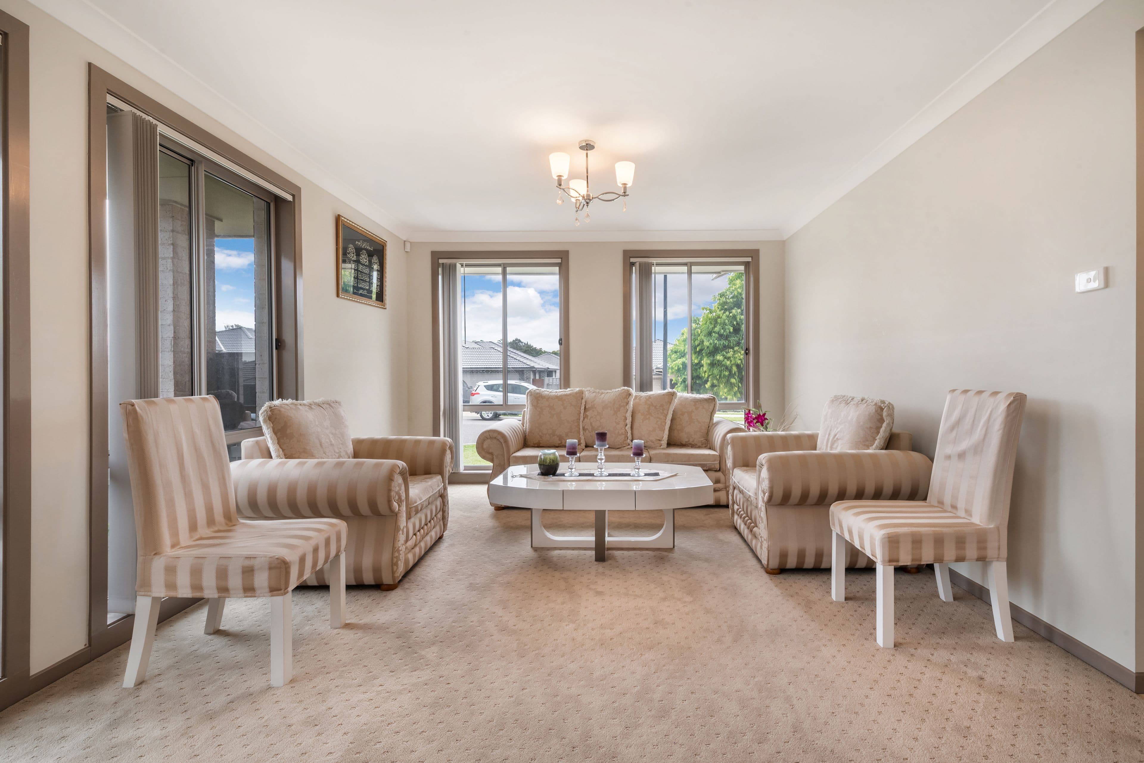 10 Ivor Avenue, Middleton Grange NSW 2171, Middleton Grange - Thumbnail 4