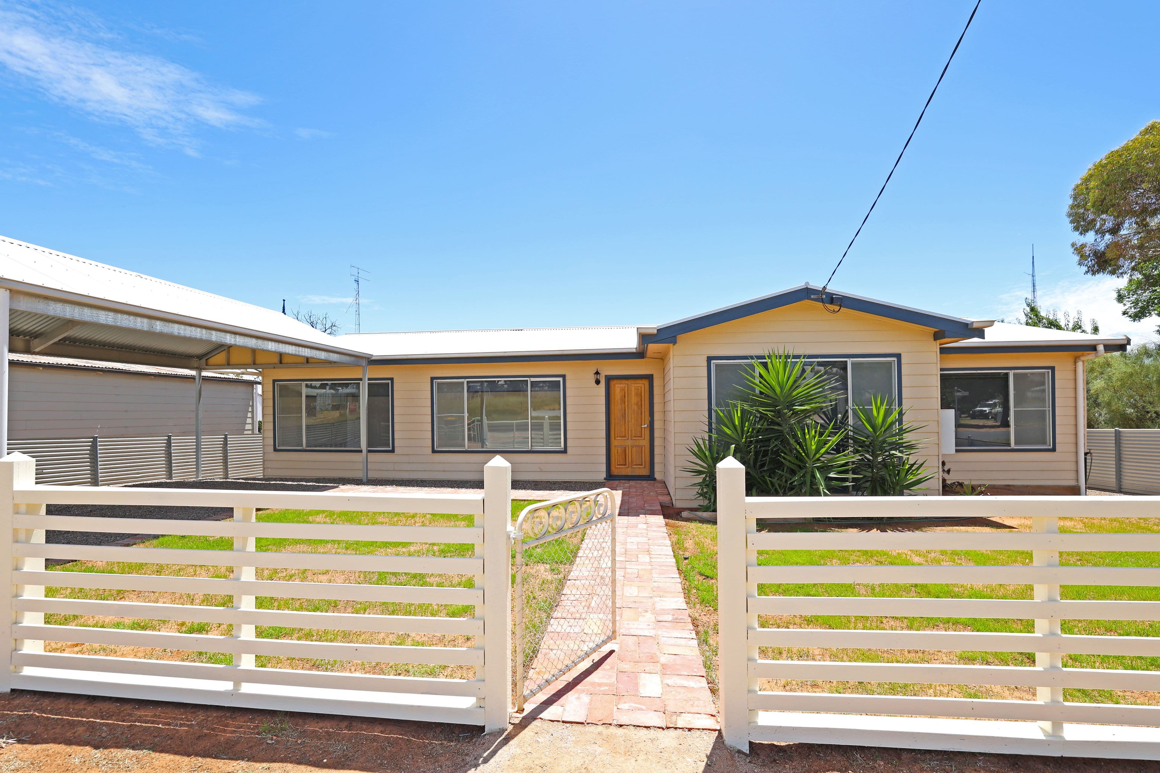 14 Poole Street, Murrayville VIC 3512, Murrayville - Thumbnail 2