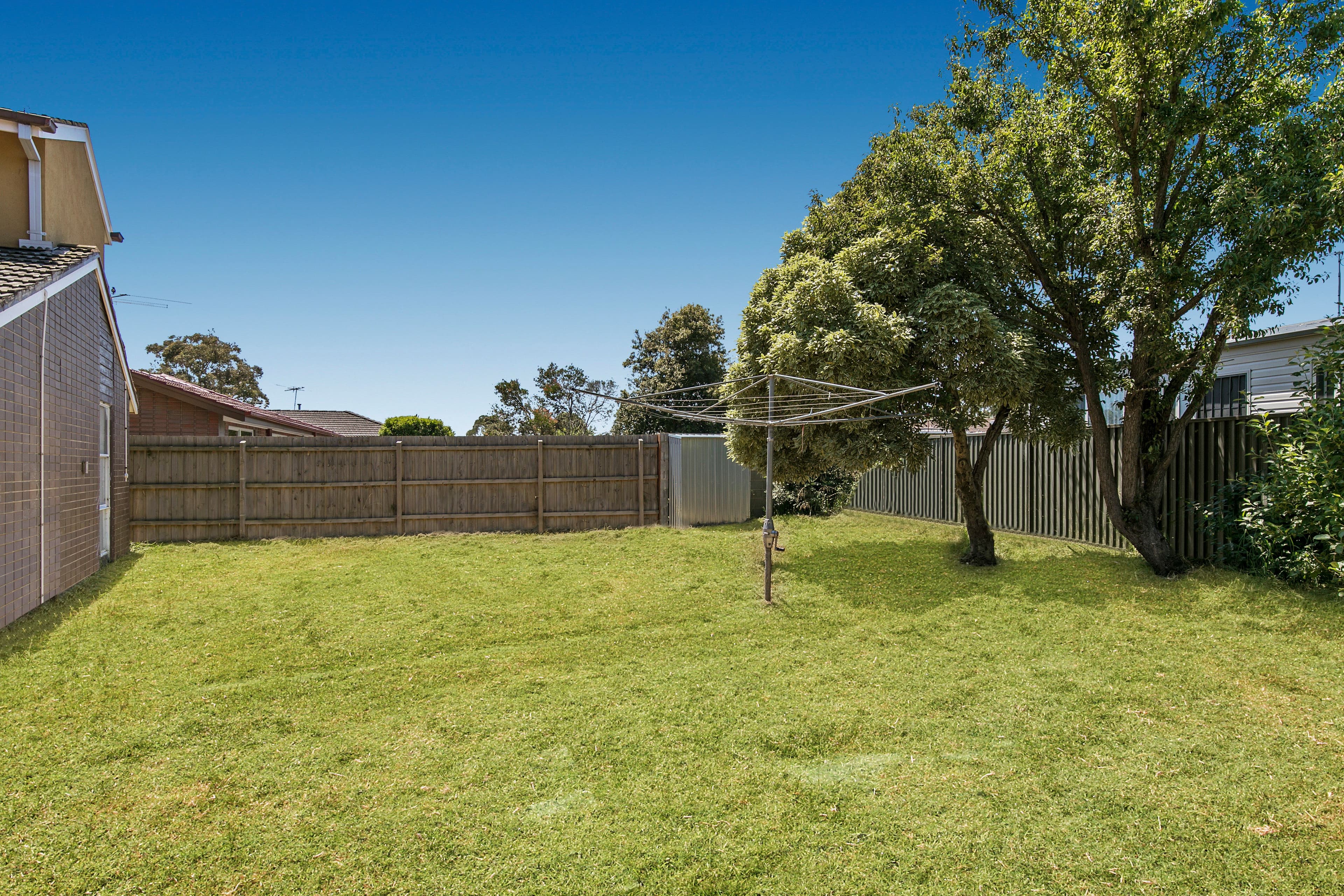 62 Robertson Drive, Mornington VIC 3931, Mornington - Thumbnail 2