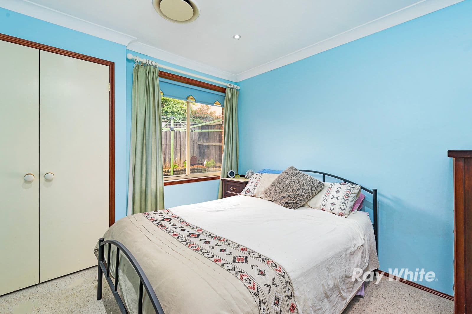 8 Barnes Place, Rouse Hill NSW 2155, Rouse Hill - Thumbnail 2
