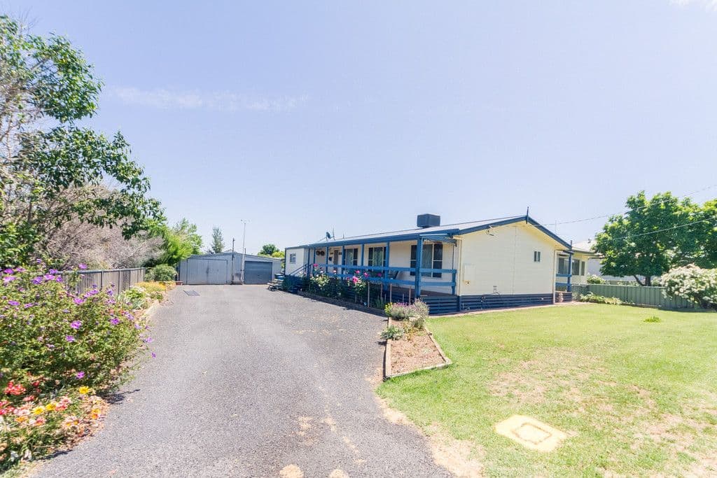 46 Kite Street, Cowra NSW 2794, Cowra - Image 1