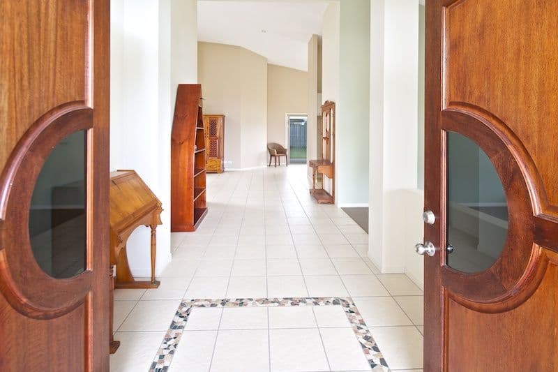 8 Coochin Lane, PACIFIC PINES QLD 4211, Pacific Pines - Thumbnail 2