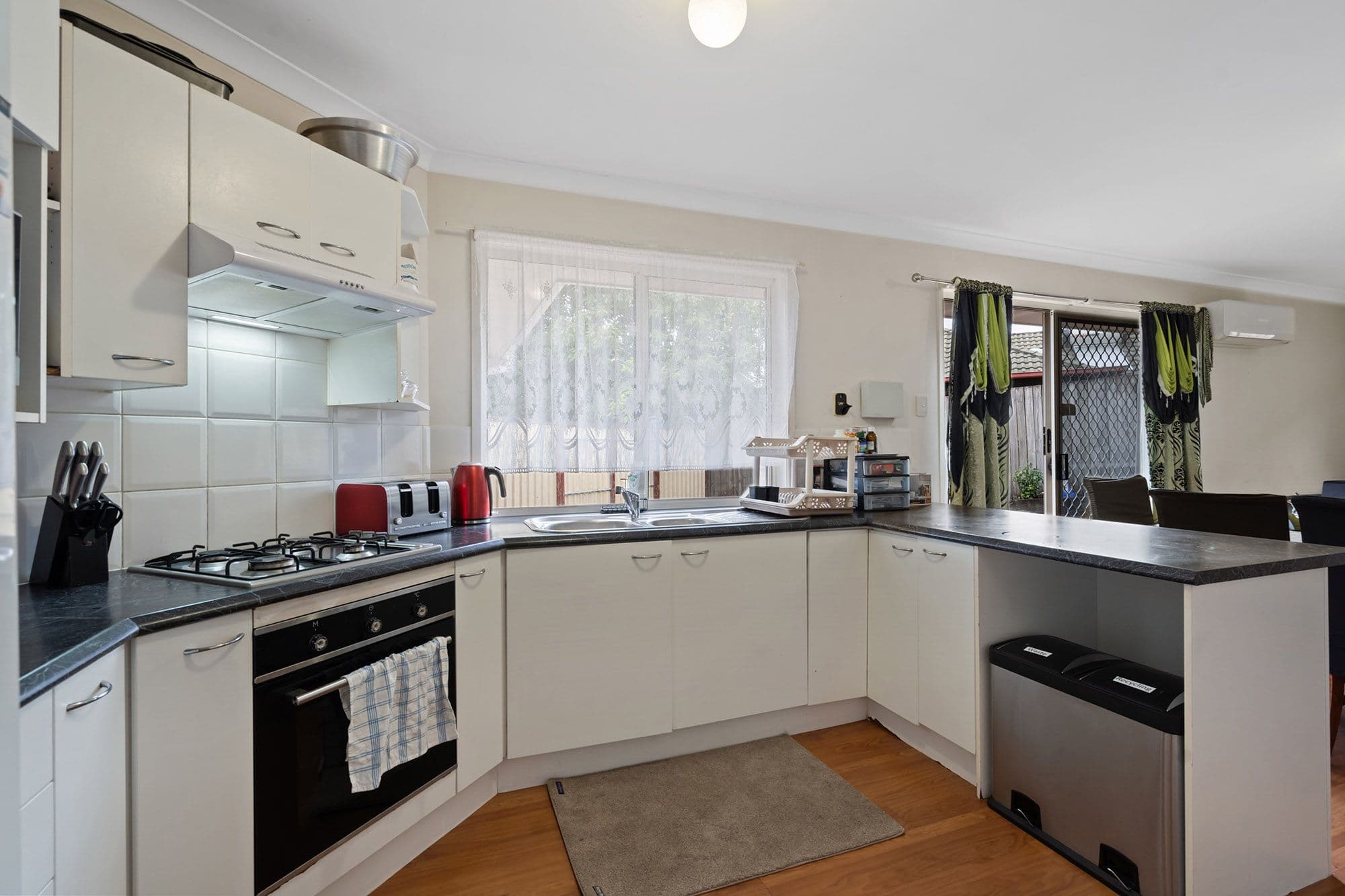 17 Adamson Way, Runcorn QLD 4113, Runcorn - Thumbnail 4