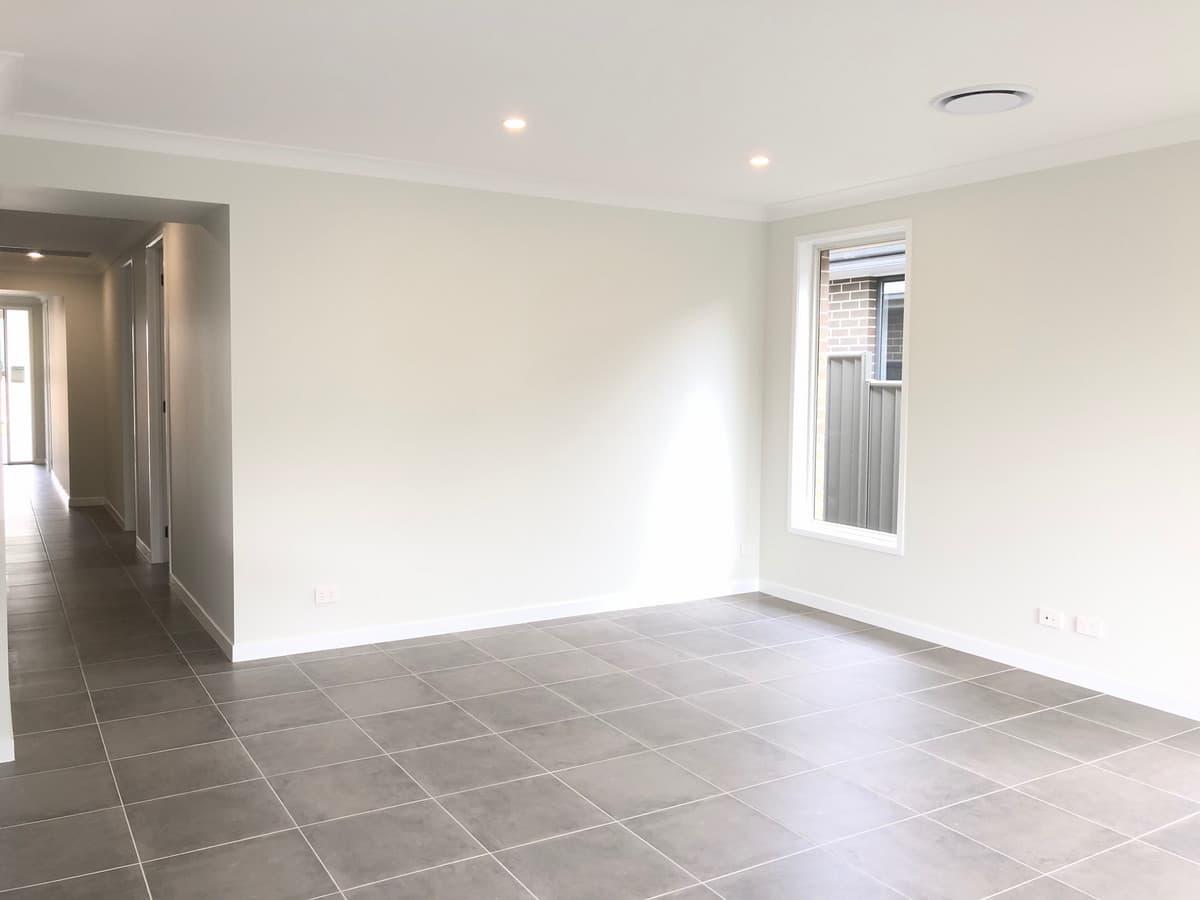 9 Ashgrove Close, Jordan Springs, Jordan Springs - Thumbnail 6