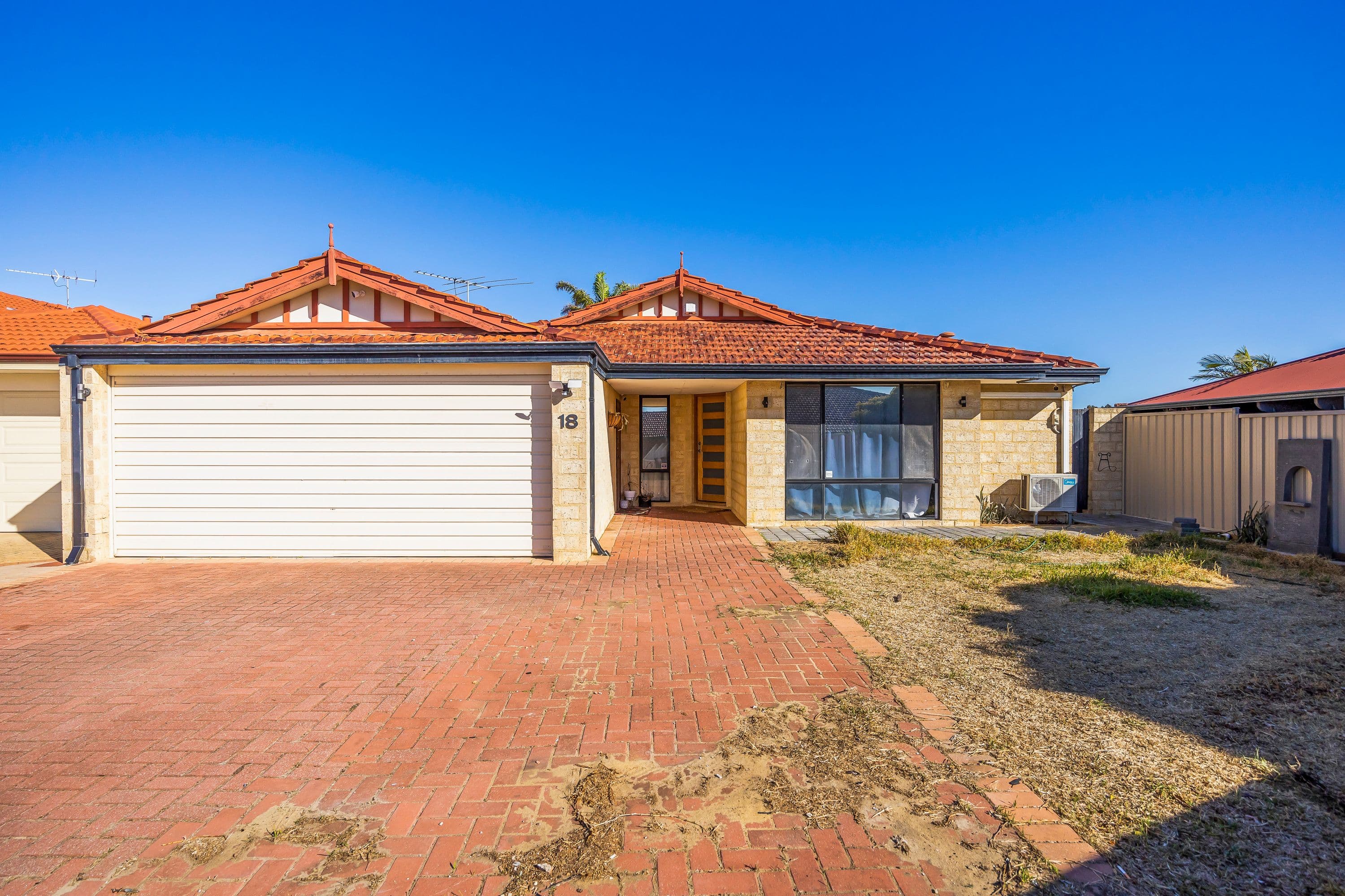 18 Erebus Court, Alexander Heights WA 6064, Alexander Heights - Thumbnail 2