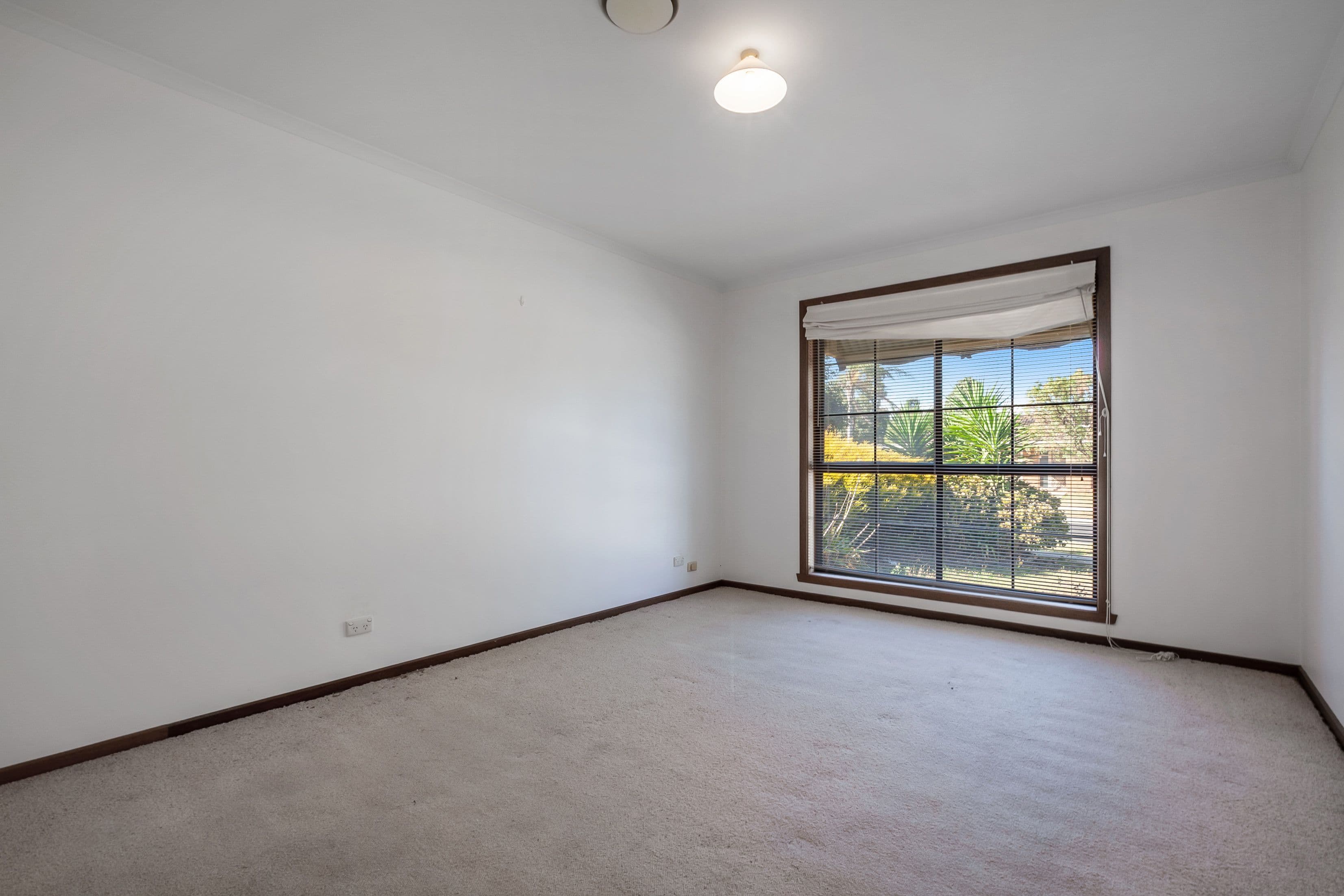 31 Hobson Crescent, Mill Park VIC 3082, Mill Park - Thumbnail 8