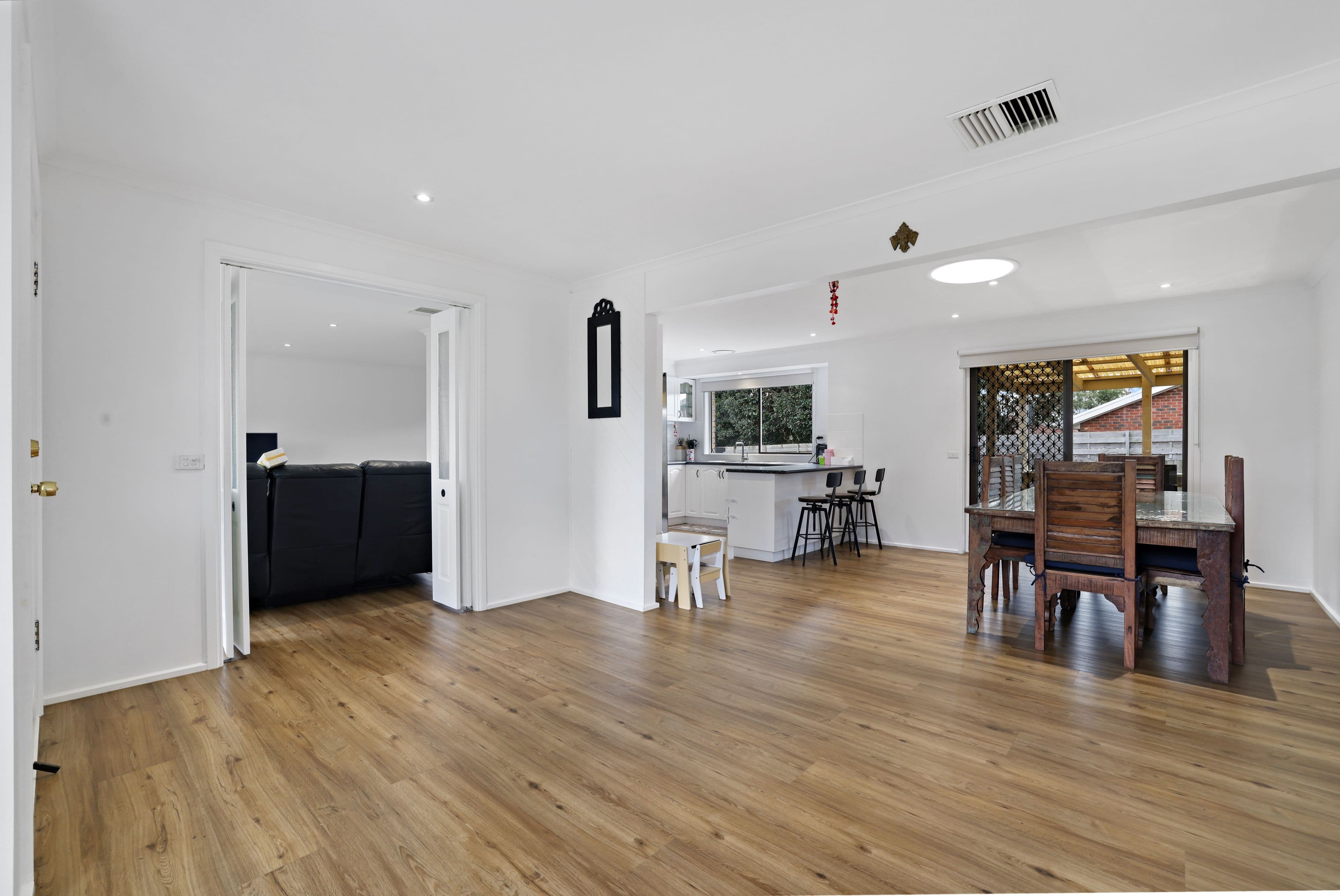 7 Settlers Court, Rowville VIC 3178, Rowville - Thumbnail 5