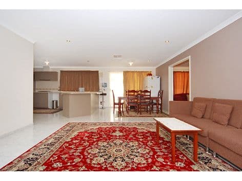 2  McNamara Place, MARANGAROO WA 6064, Marangaroo - Thumbnail 3