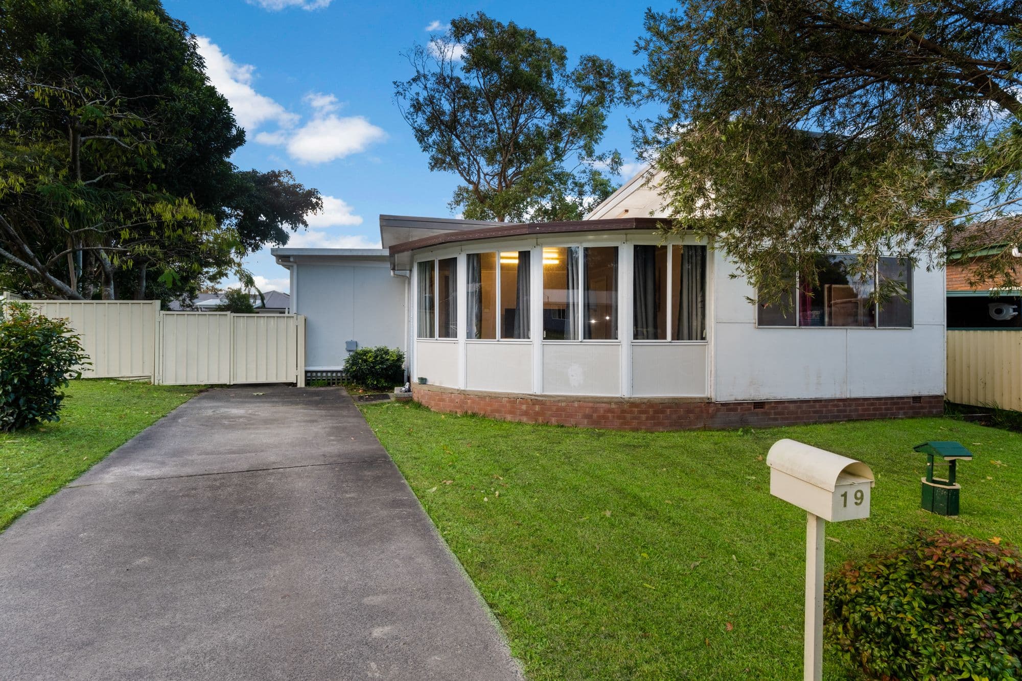 19 Lucas Crescent, Berkeley Vale NSW 2261, Berkeley Vale - Thumbnail 2