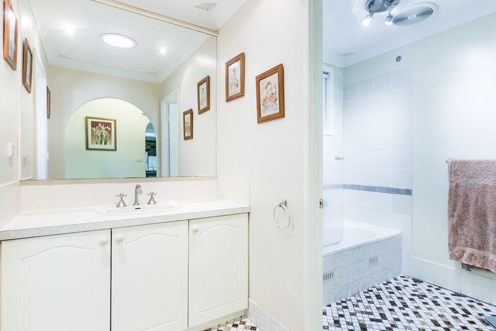 39 Holborrow Avenue, Richmond NSW 2753, Richmond - Thumbnail 6