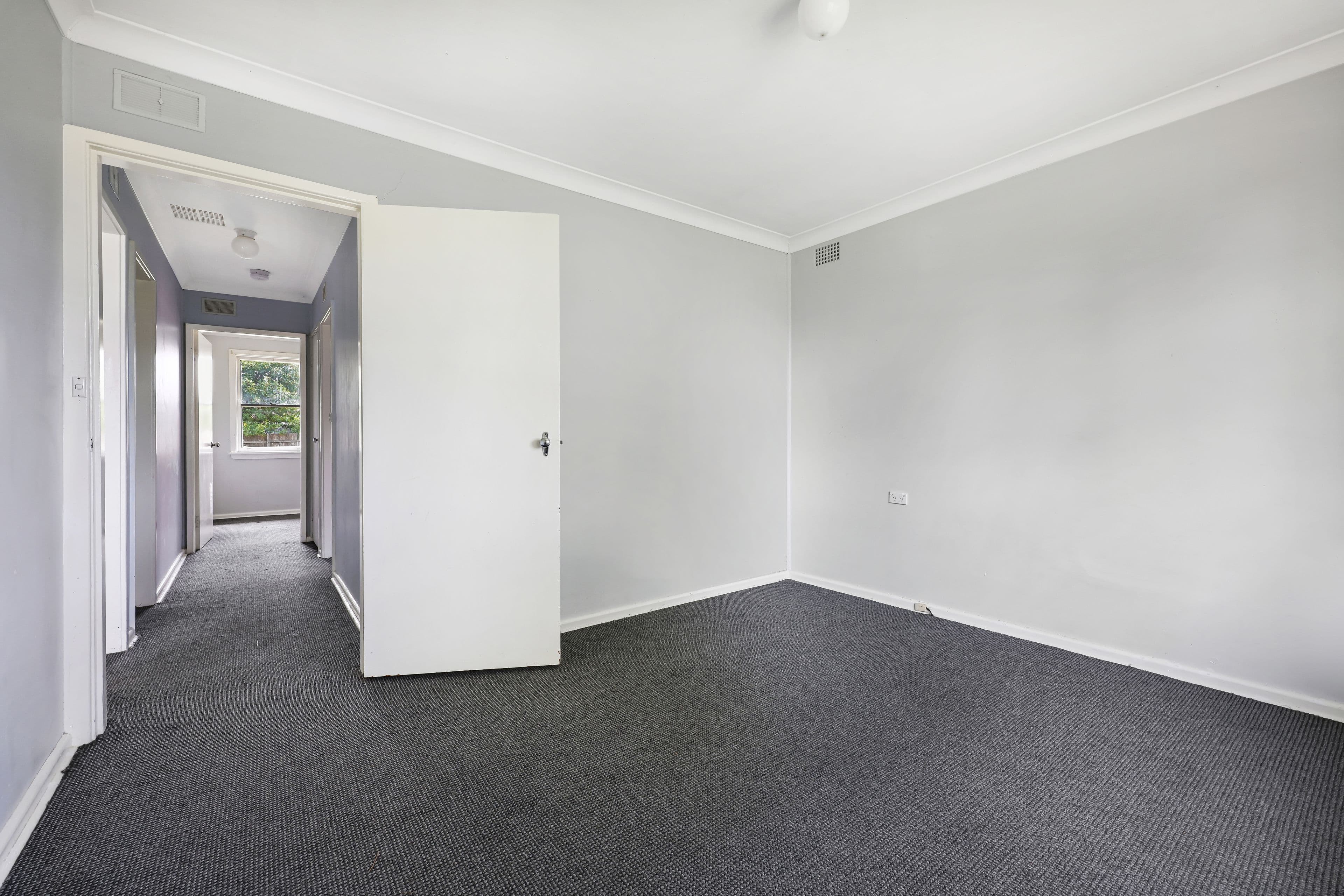25 Cossa Street, Tamworth NSW 2340, West Tamworth - Thumbnail 5
