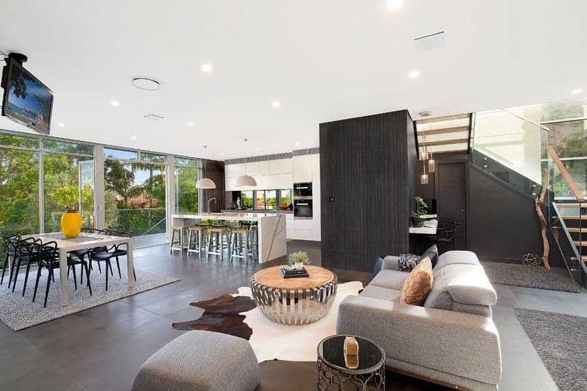 30 Wilona Avenue, Greenwich - Thumbnail 2