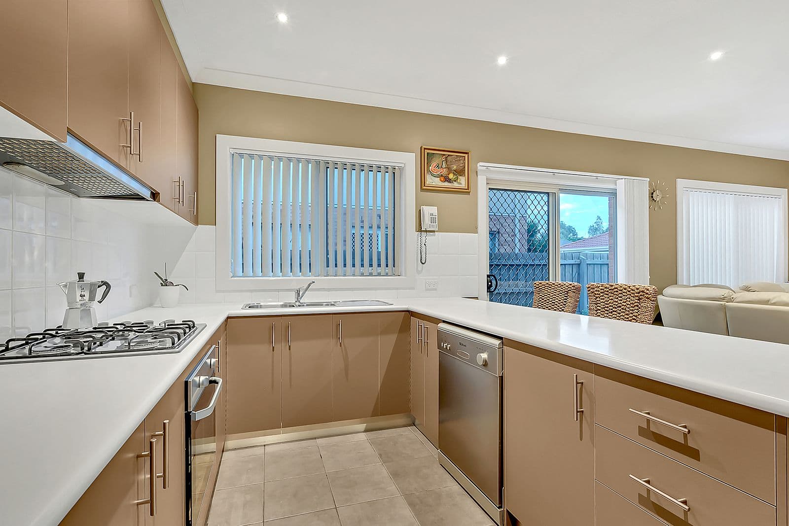 23 Donvale Avenue, Roxburgh Park VIC 3064, Roxburgh Park - Thumbnail 6