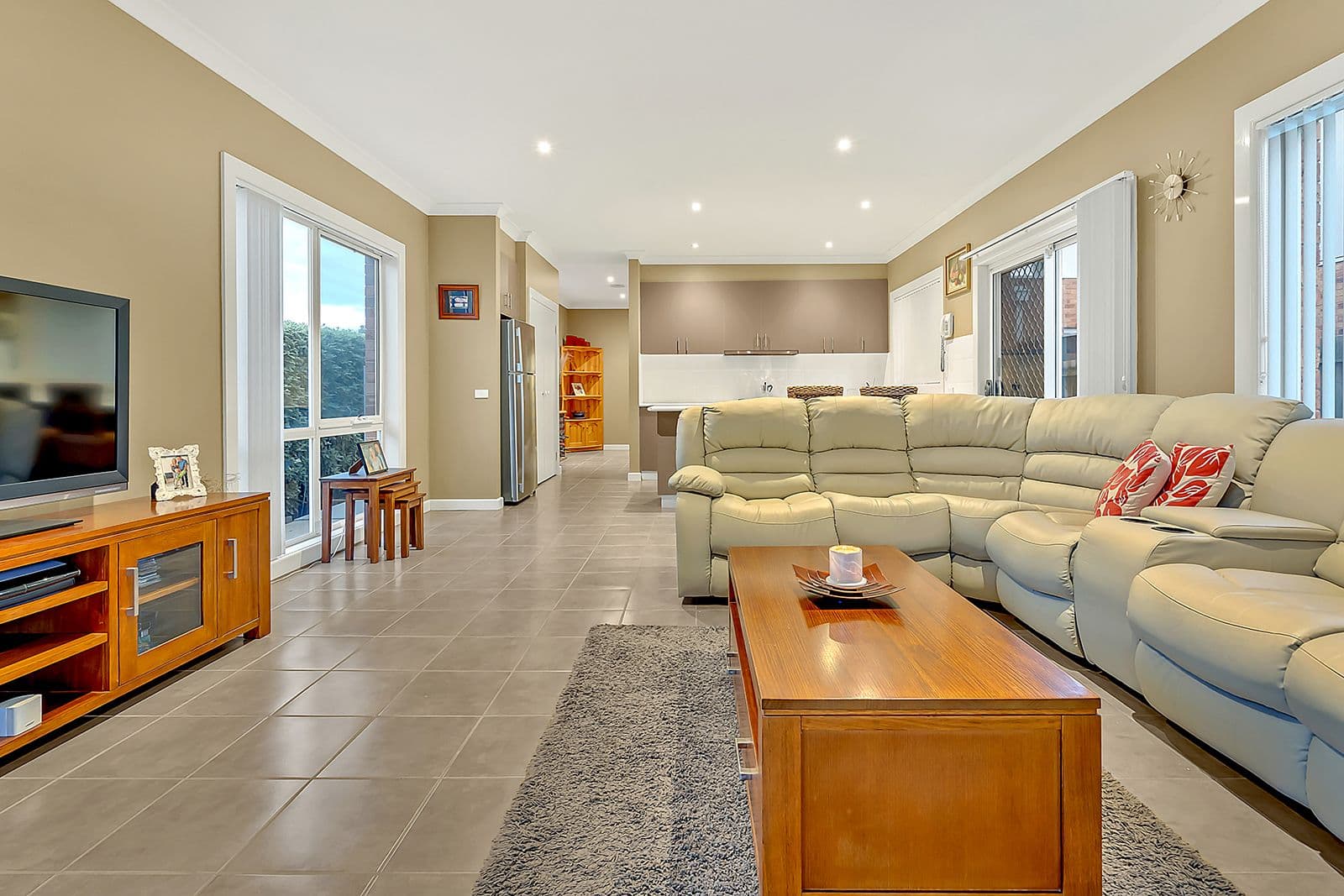 23 Donvale Avenue, Roxburgh Park VIC 3064, Roxburgh Park - Thumbnail 8