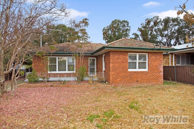 10 Duri Road, Tamworth NSW 2340, Tamworth - Image 1