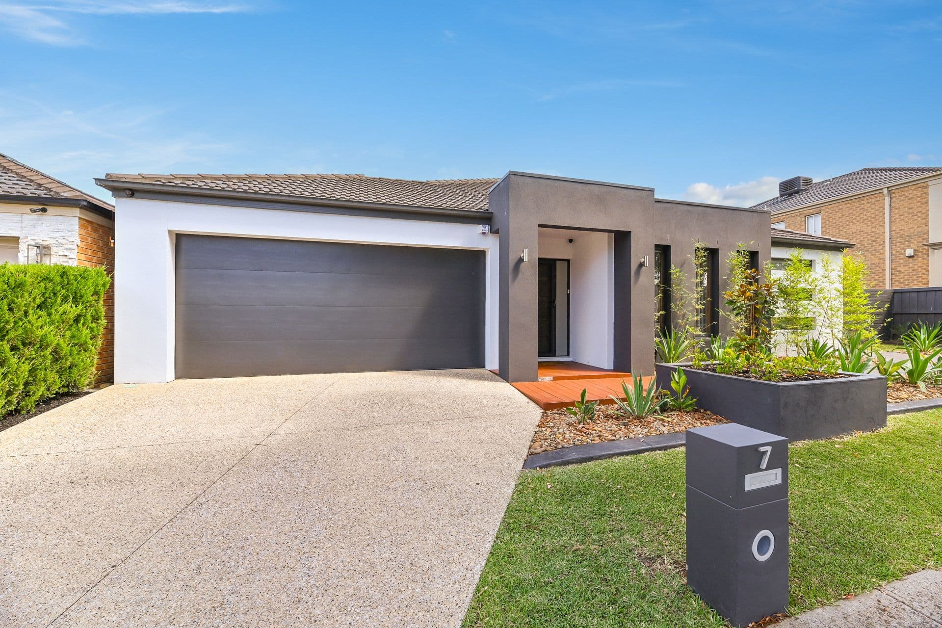 7 Inkerman Street, Berwick VIC 3806, Berwick - Thumbnail 2