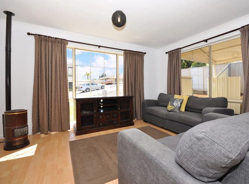 2 Kerley Way, NOARLUNGA DOWNS SA 5168, Noarlunga Downs - Thumbnail 4