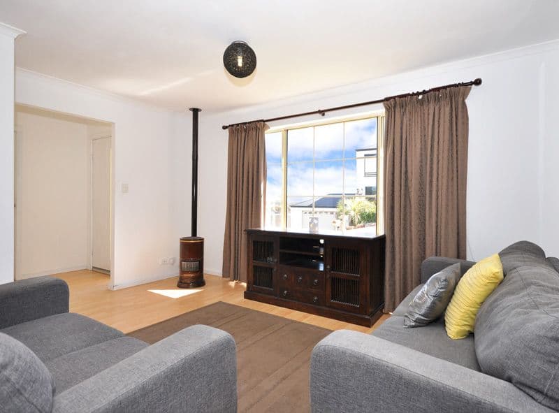 2 Kerley Way, NOARLUNGA DOWNS SA 5168, Noarlunga Downs - Thumbnail 5