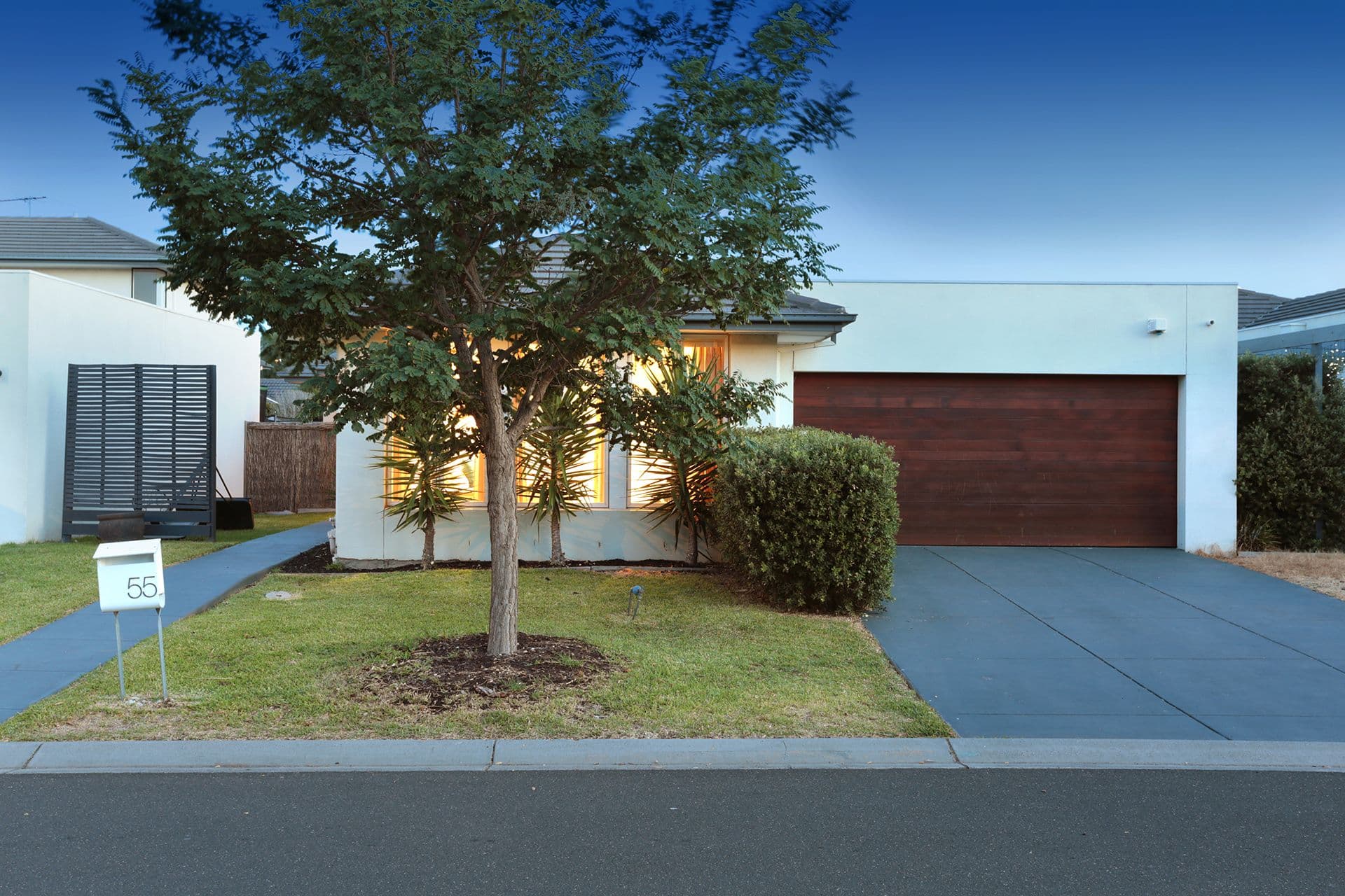55 Signature Boulevard, Sanctuary Lakes VIC 3030, Sanctuary Lakes - Thumbnail 2