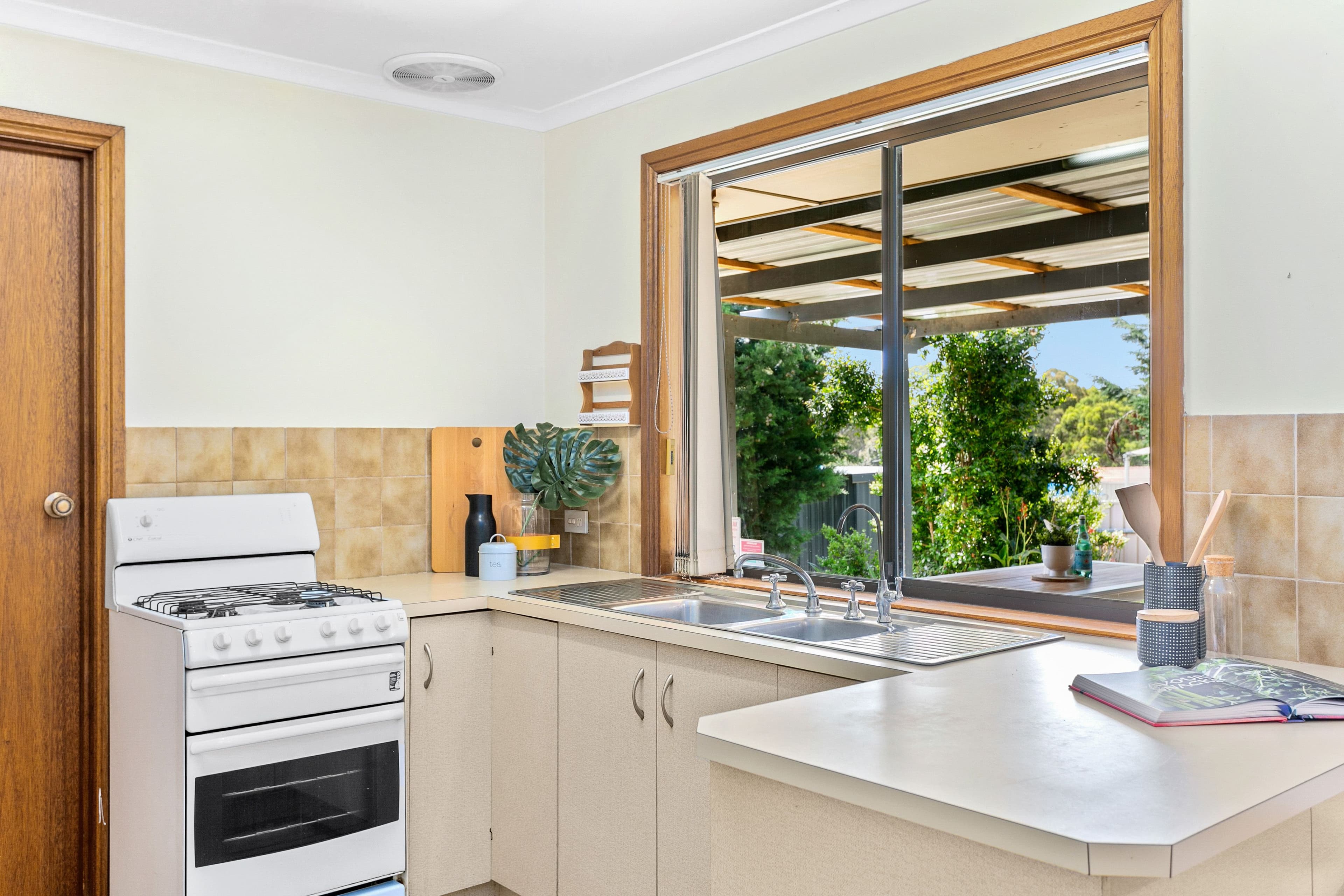 5 Windebanks Road, Aberfoyle Park SA 5159, Aberfoyle Park - Thumbnail 8