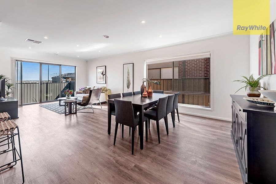 9 Angove Street, CRAIGIEBURN VIC 3064, Craigieburn - Thumbnail 3