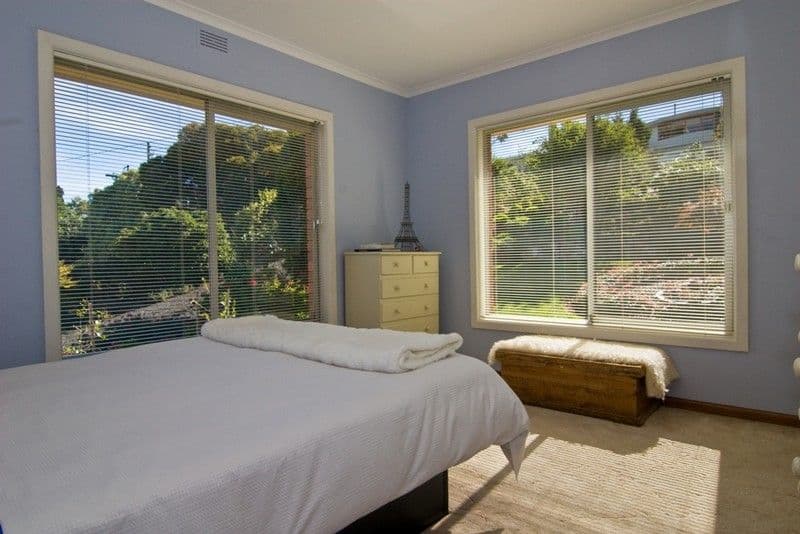 13 Waverley Street, BELLERIVE TAS 7018, Bellerive - Thumbnail 6