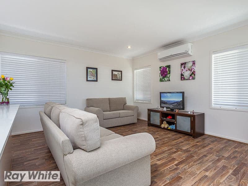 45 Lytham Circuit, North Lakes QLD 4509, North Lakes - Thumbnail 5
