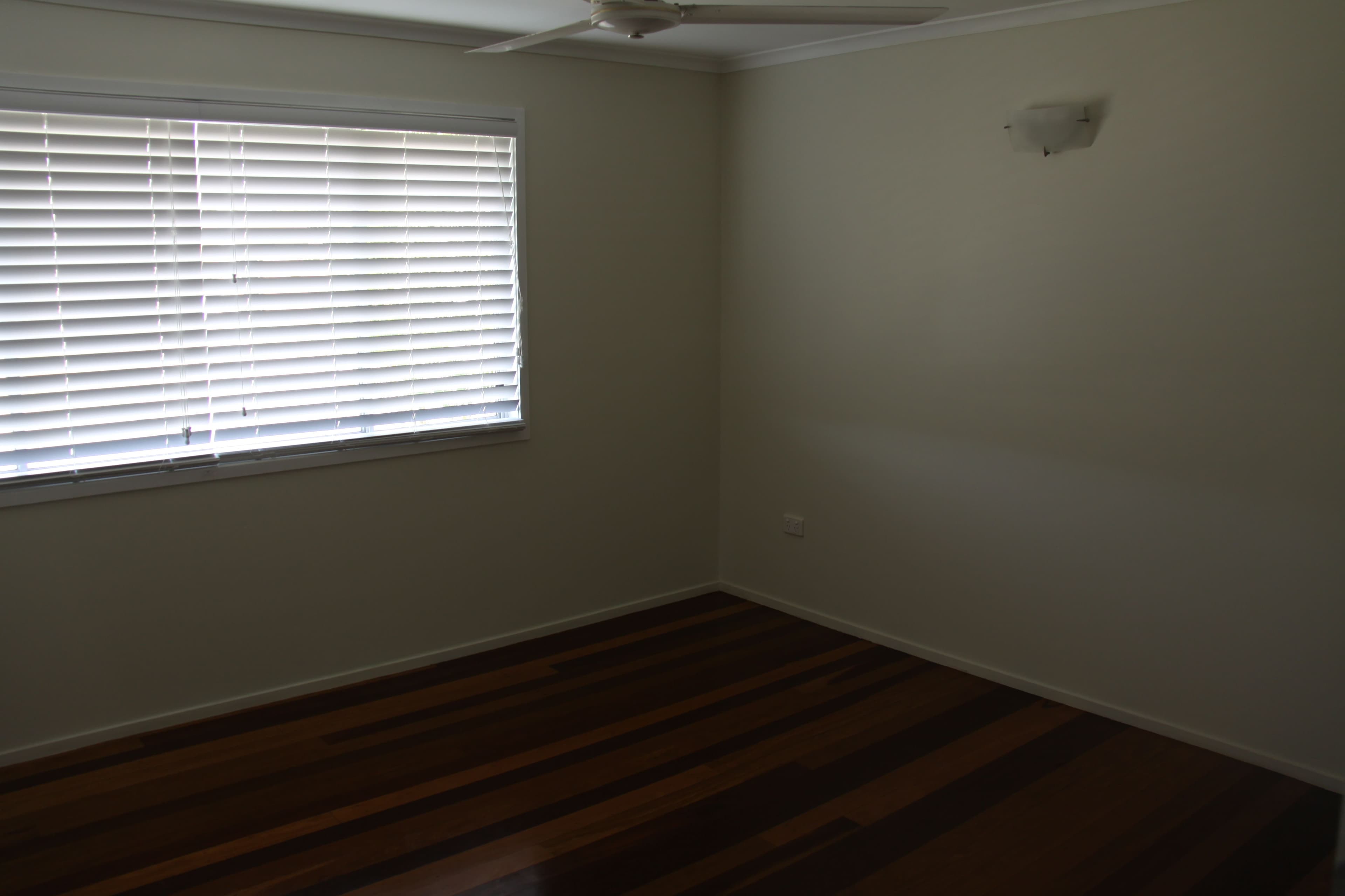 52 Katandra Street, Boyne Island QLD 4680, Boyne Island - Thumbnail 7