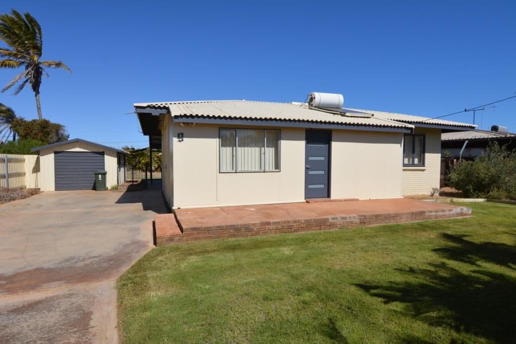 9 Richardson Street, Carnarvon WA 6701, South Carnarvon - Thumbnail 2