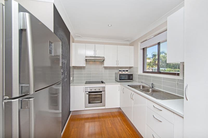 52 Warratta Road, KILLARNEY VALE NSW 2261, Killarney Vale - Thumbnail 3